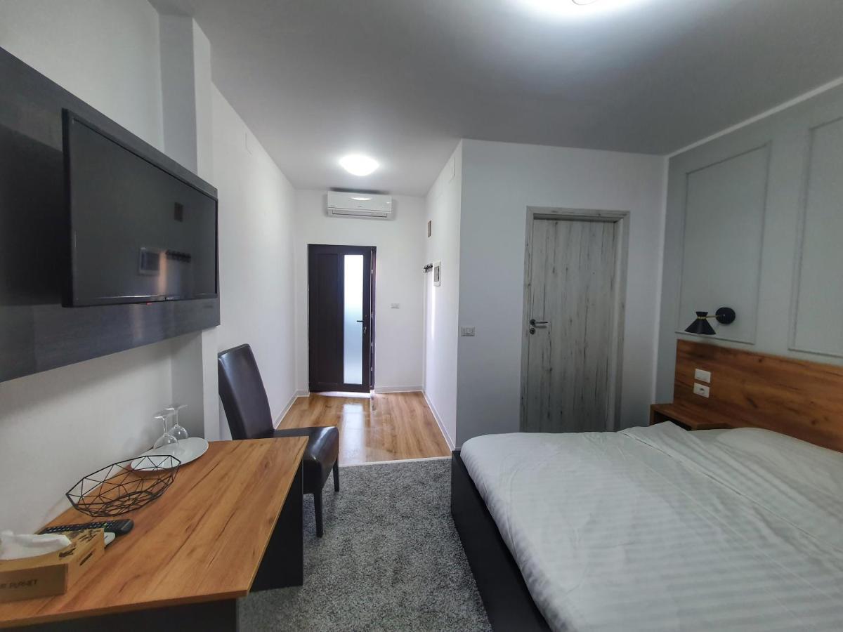 Vily Luxury Rooms Focşani Dış mekan fotoğraf