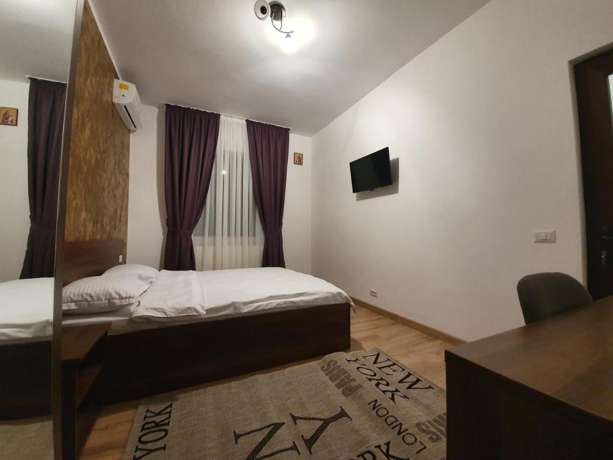 Vily Luxury Rooms Focşani Dış mekan fotoğraf